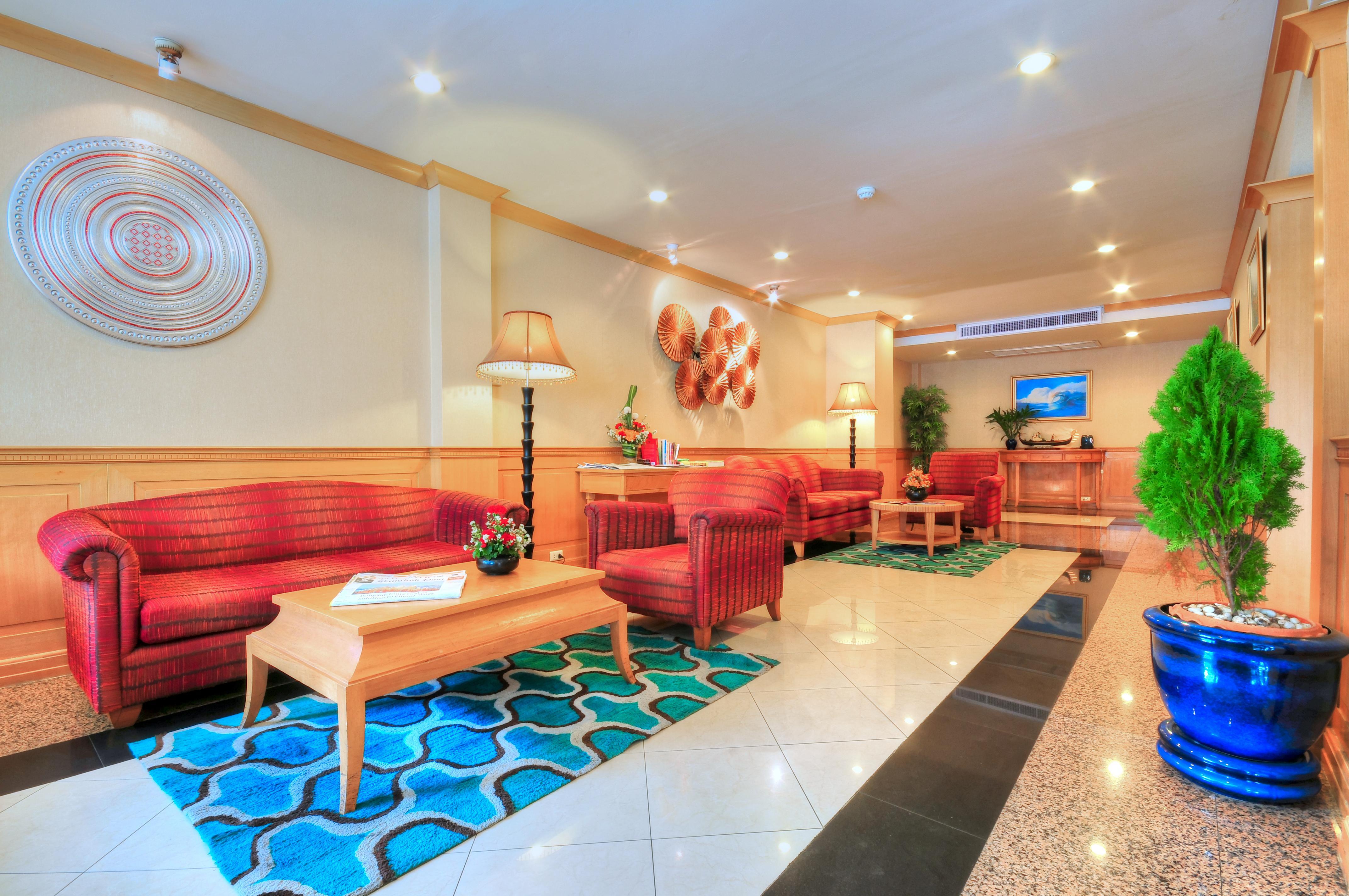 Admiral Suites Банкок Екстериор снимка